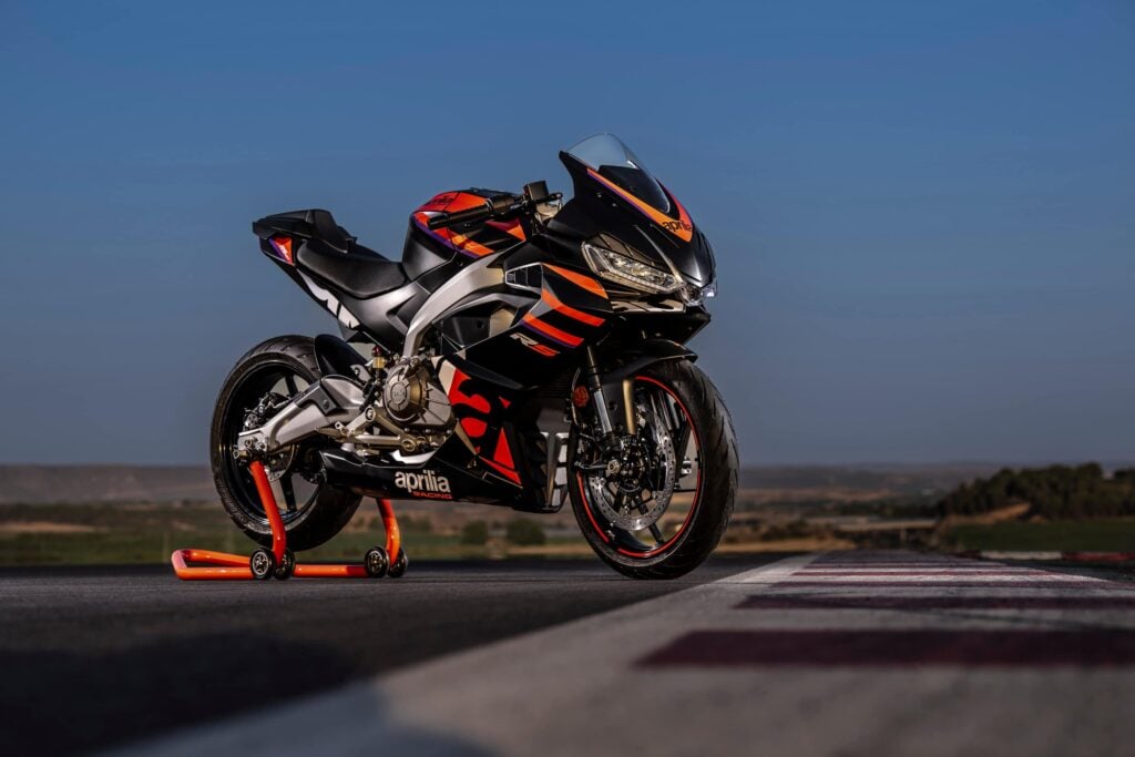 Aprilia Tuono 457 Price After GST 2.0: RS457 Price Unchanged
