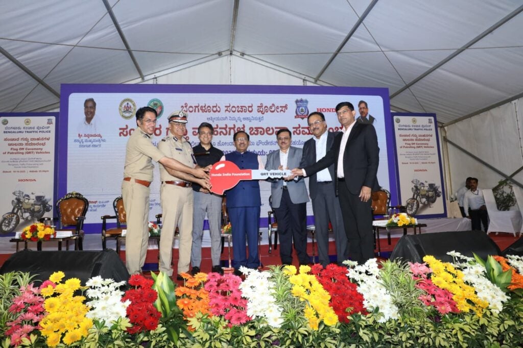 Honda gives 50 CB350 Quick Response Team (QRT) Vehicles to Karnataka Police
