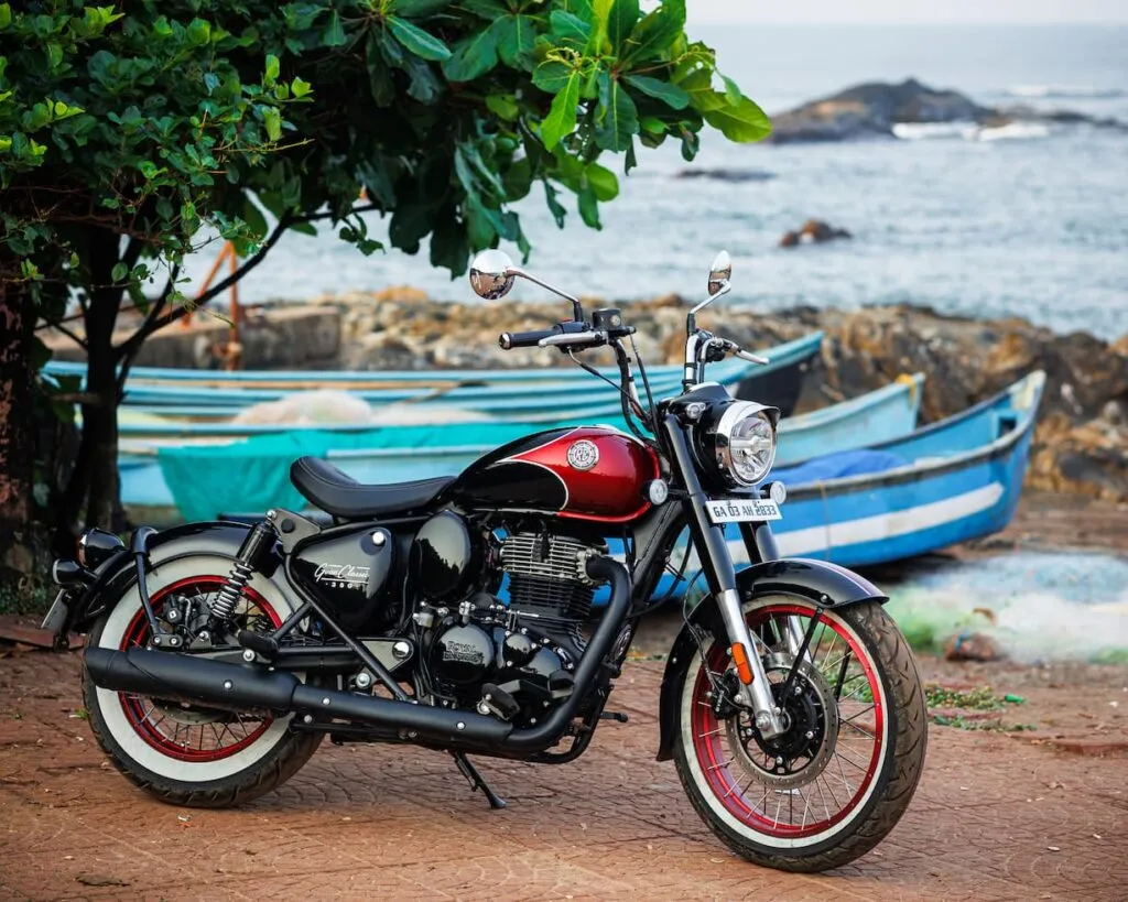 Royal Enfield Diwali Dhamaka: Record 2.49 Lakh Festive Sales (Sept-Oct ’25)