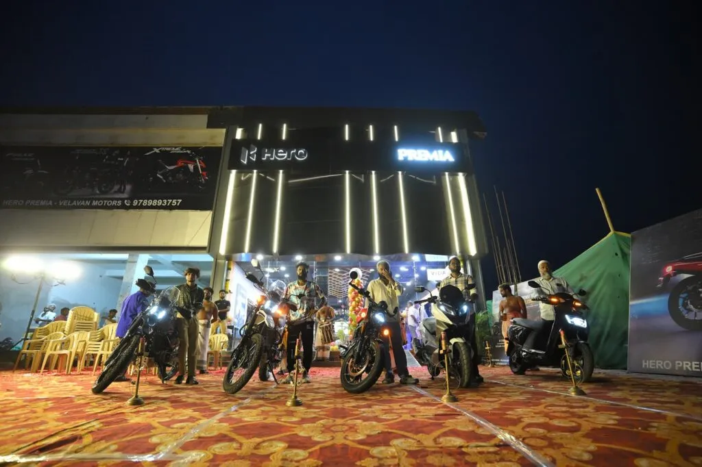 Hero MotoCorp launches New PREMIA Showrooms in Tamil Nadu (Dindigul and Tiruppur)